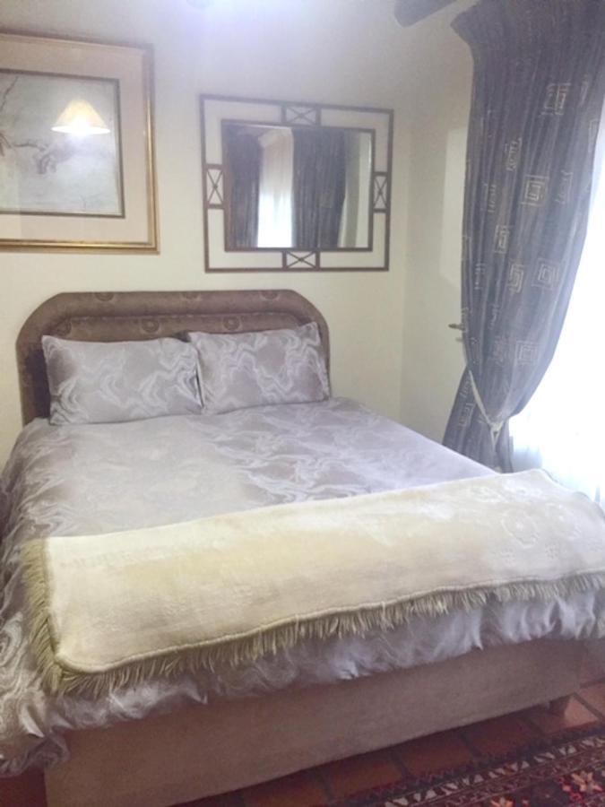 Dee'S Place Hotell Agulhas Exteriör bild